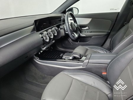 2022 Mercedes-Benz CLA Class - thumbnail 13