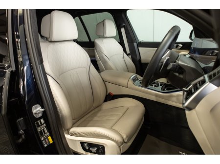 2025 BMW X5 - thumbnail 10