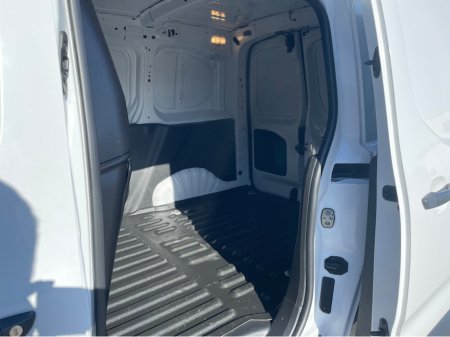 2024 Peugeot Partner - thumbnail 15