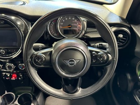 2020 MINI Cooper - photo 12