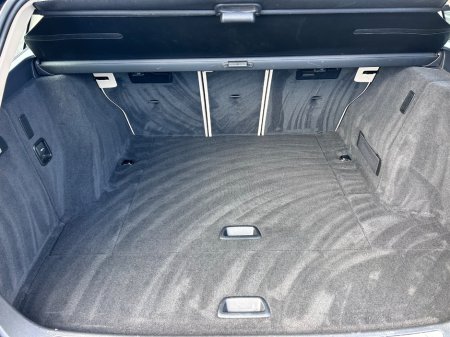 2016 BMW 3 Series - thumbnail 13