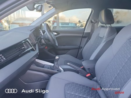 2024 Audi A1 S Line 1.0 Petrol 110HP €30,950 thumbnail