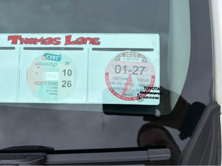 2016 Toyota Hilux - thumbnail 12