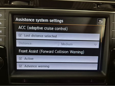 2016 Volkswagen Golf **HIGHLINE**ONLY 64000KMS**ALCANTARA SEATS*17" ALLOYS**BLIS**FOCAL INSIDE SPEAKERS*LANE ASSIST*KEYLESS ENTRY AND START**ADAPTIVE CRUISE CONTROL**DUAL ZONE CLIMATE**REVERSE CAMERA**BLUETOOTH STREAM €15,949 thumbnail