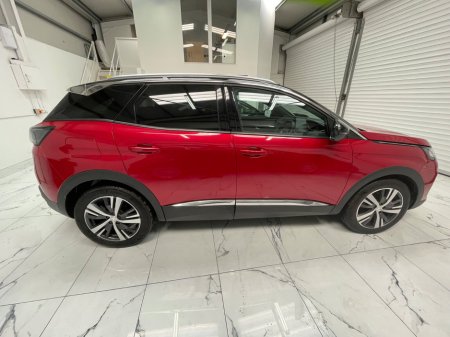 2024 Peugeot 3008 - thumbnail 3