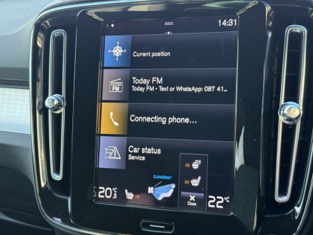 2023 Volvo XC40 - thumbnail 17