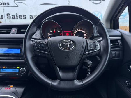 2015 Toyota Avensis 1.6 D AURA 4DR €8,950 thumbnail