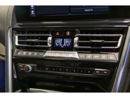 2020 BMW 8 Series 840d xDrive €57,950 thumbnail