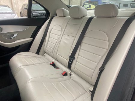 2016 Mercedes-Benz C Class - thumbnail 14