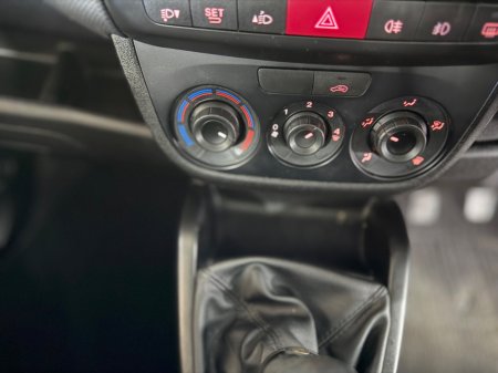 2017 Fiat Doblo - thumbnail 26