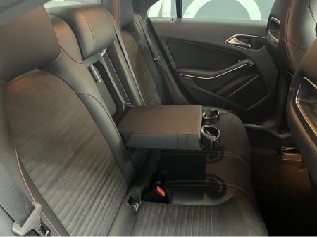 2017 Mercedes-Benz CLA Class - thumbnail 13