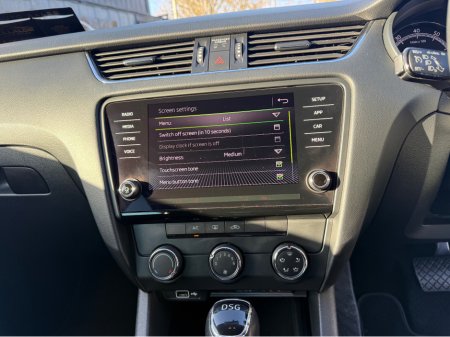 2019 Skoda Octavia AMBITION 1.0 TSI 115HP DSG 4 4DR AUTO €14,950 thumbnail