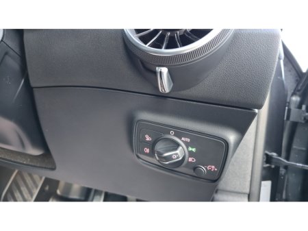 2015 Audi TT - thumbnail 21