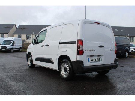 2024 Citroen Berlingo  €20,950 thumbnail