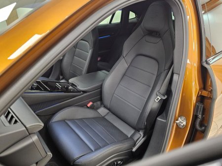 2025 Porsche Panamera SIMPLY STUNNING ! €139,950 thumbnail