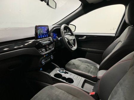 2022 Ford Kuga ST-Line 2.5P PHEV 225PS - Reversing Camera - Sat Nav - Climate Control - Cruise Control - Keyless Start - Apple CarPlay/Android Auto €29,950 thumbnail