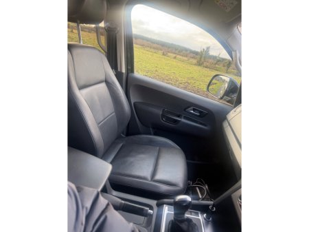 2016 Volkswagen Amarok  thumbnail