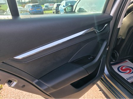 2023 Skoda Octavia - thumbnail 17