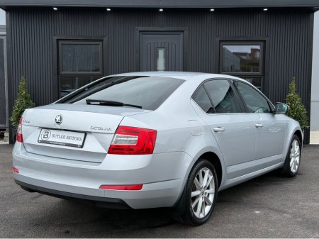 2016 Skoda Octavia - thumbnail 8