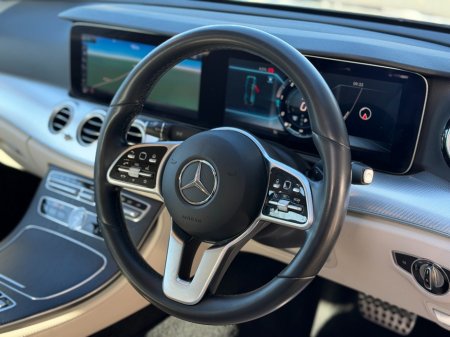 2019 Mercedes-Benz E Class - thumbnail 8