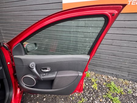 2007 Renault Clio - thumbnail 16