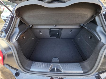 2014 Mercedes-Benz A Class A180 AMG INTERIOR HALF LEATHER SEATS / HI SPEC / SYSTEM LOW ROAD TAX BAND / SIMI DEALER thumbnail