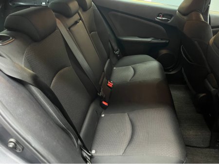 2022 Toyota Prius - thumbnail 15