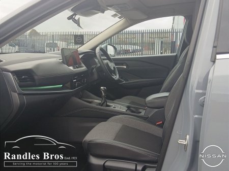 2025 Nissan Qashqai - thumbnail 11