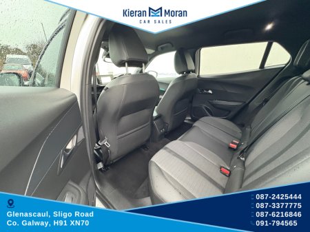 2023 Peugeot 2008 ALLURE 1.2 4DR €23,950 thumbnail