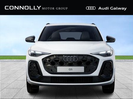 2026 Audi Q5 S-LINE E-HYBRID QUATTRO A/T €75,950 thumbnail