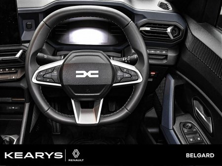2025 Dacia Duster HEV 140 Expression €33,390