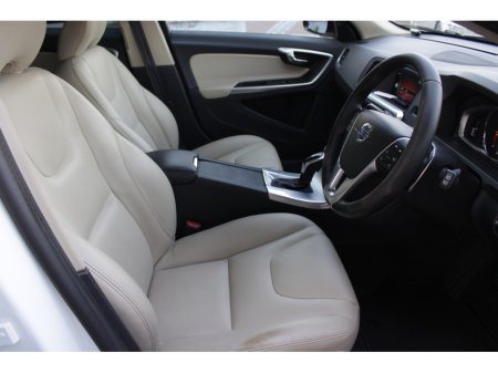 2016 Volvo V60 CROSS COUNTRY - thumbnail 11