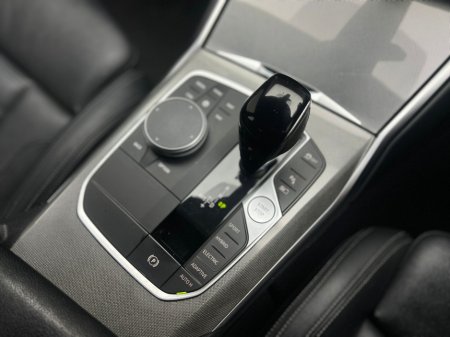 2022 BMW 3 Series 330E M SPORT PRO ED XDRIVE €29,990 thumbnail