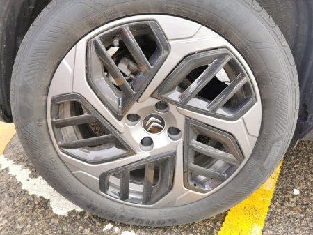 2022 Citroen C4 - thumbnail 3