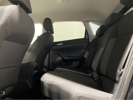 2022 Volkswagen Taigo LIFE 1.0 TSI 95BHP MANUAL 5SPEED 5DR €18,995 thumbnail