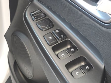 2023 Hyundai Kona - thumbnail 20