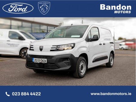 2025 Peugeot Partner PARTNER PRO PLUS1.5 HDI 100 65 €21,950