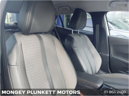 2021 Peugeot 2008 - thumbnail 11