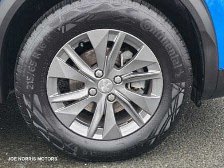 2023 Peugeot 2008 ACTIVE 1.2 100 BHP LOW KMS €23,750 thumbnail