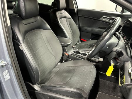 2023 Kia Sportage - thumbnail 10