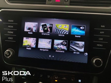 2023 Skoda Superb AMBITION 2.0 TDI 150HP 5DR €32,250 thumbnail