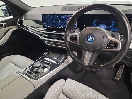 2023 BMW X5 - thumbnail 6