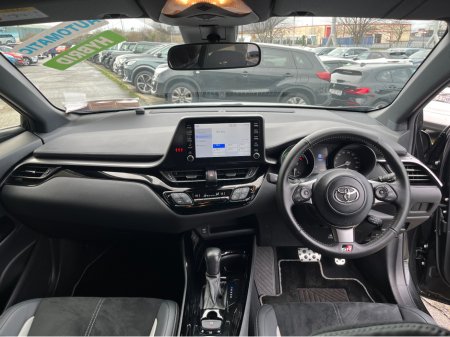 2022 Toyota C-HR GR SPORT AUTOMATIC HYBRID 1.8 PETROL //HALF LEATHER HEATED SEATS//ADAPTIVE CRUISE CONTROL//KEYLESS ENTRY//REVERSE CAMERA// €29,950 thumbnail