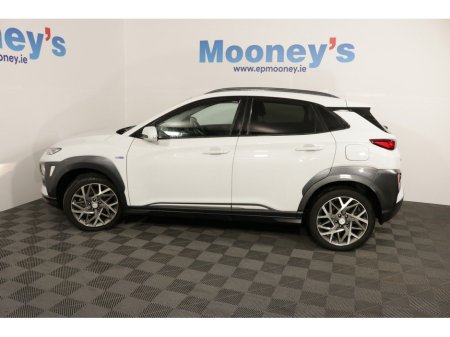 2020 Hyundai Kona EXECUTIVE 1.6L PETROL AUTOMATIC COMPACT SUV €23,995 thumbnail