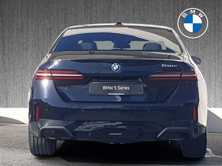 2026 BMW 5 Series - thumbnail 15