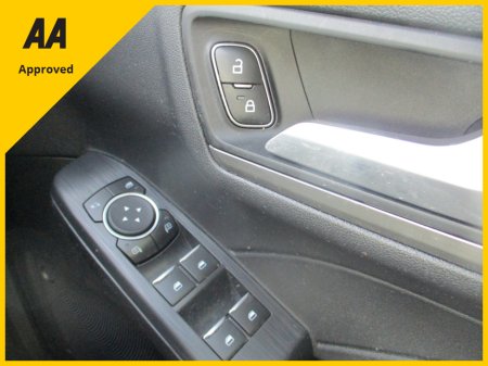 2022 Ford Kuga - thumbnail 16