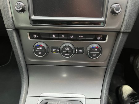 2015 Volkswagen Golf - thumbnail 13