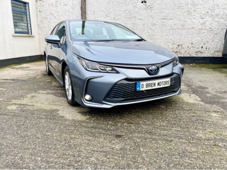 2023 Toyota Corolla - thumbnail 1