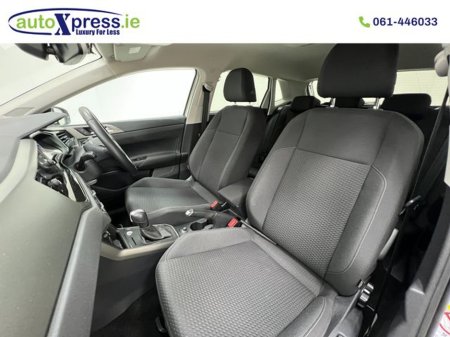 2021 Volkswagen Polo 1.0 TSI Automatic, Reversing camera LOW MILES €20,495 thumbnail