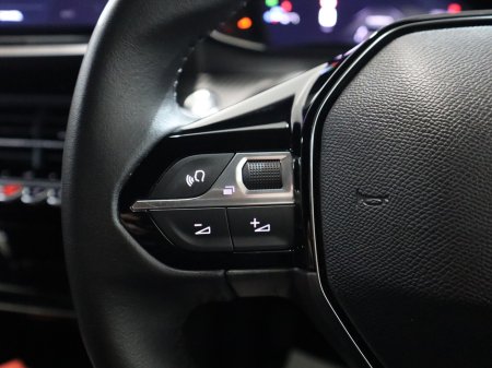 2024 Peugeot 2008 - thumbnail 17